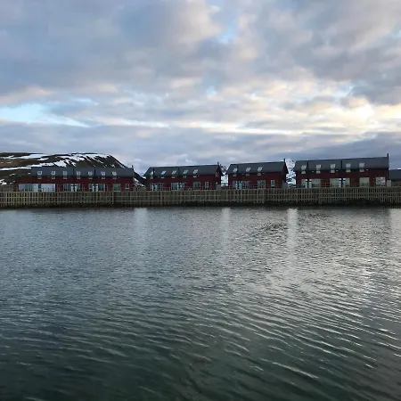 Nappstraumen Seafront Lodge